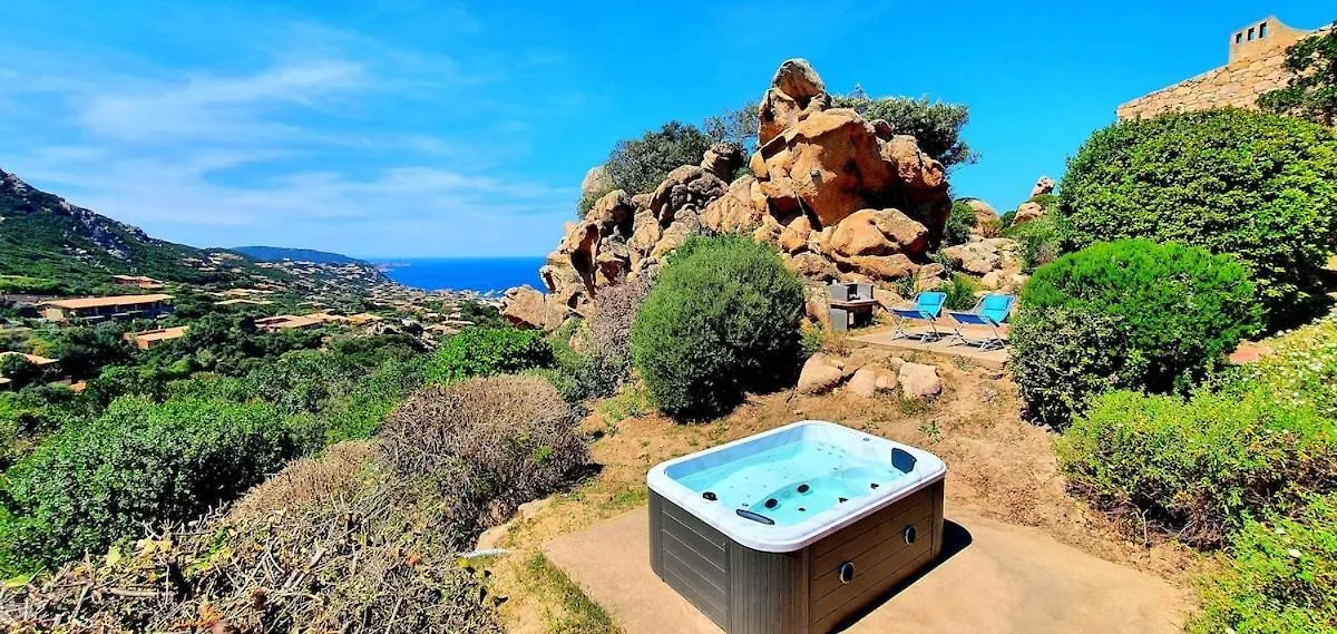 Roccette Aquazzurre Three-Family Villa With Jacuzzi Costa Paradiso